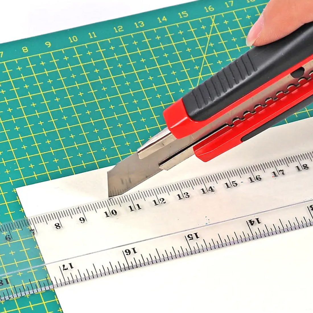 Heavy Duty 18mm Cutter Knife Set with Extra Blades for Office & Home