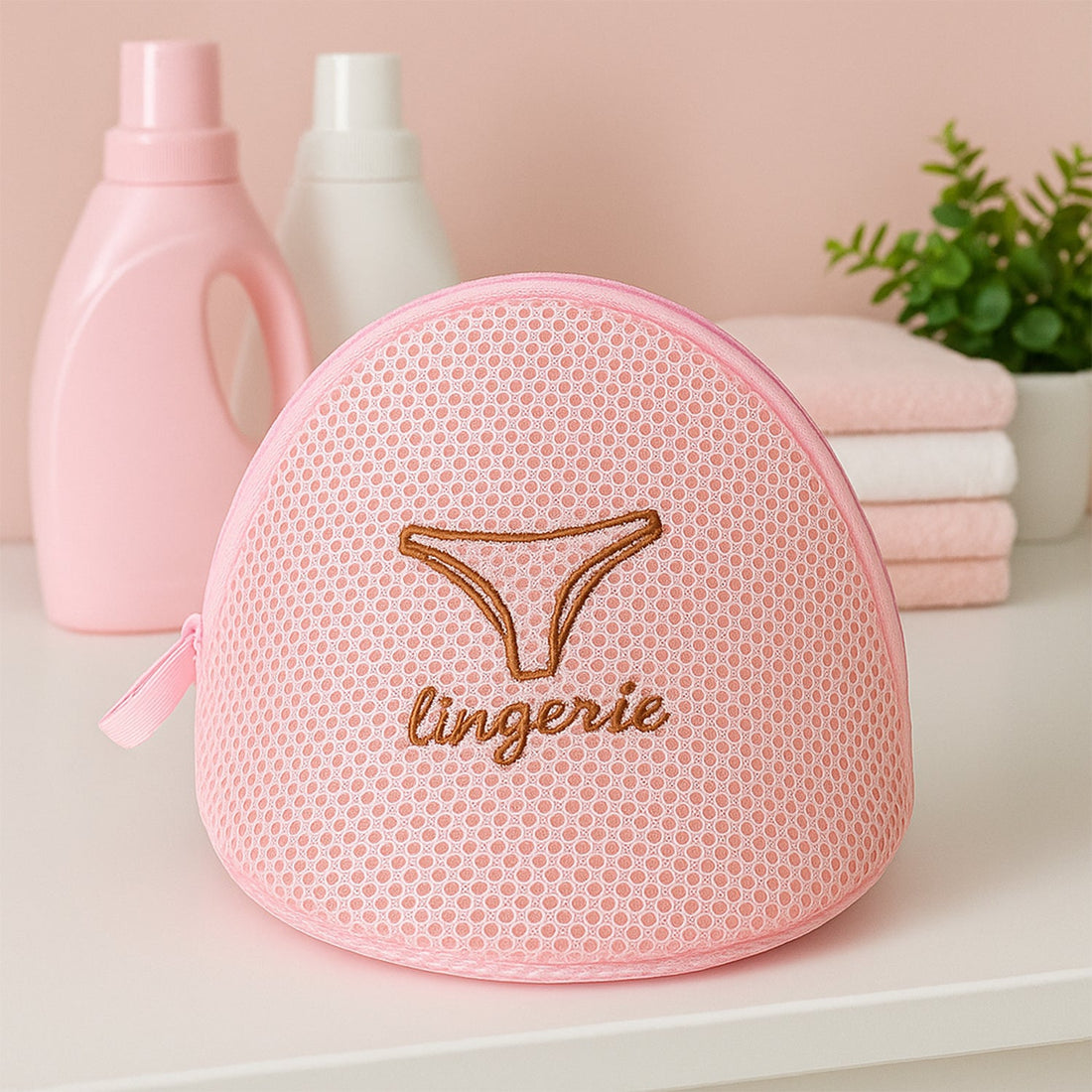 Lingerie Wash Bag – Dome-Shaped Protective Mesh Laundry Pouch with Zip Closure (1 Pc)
