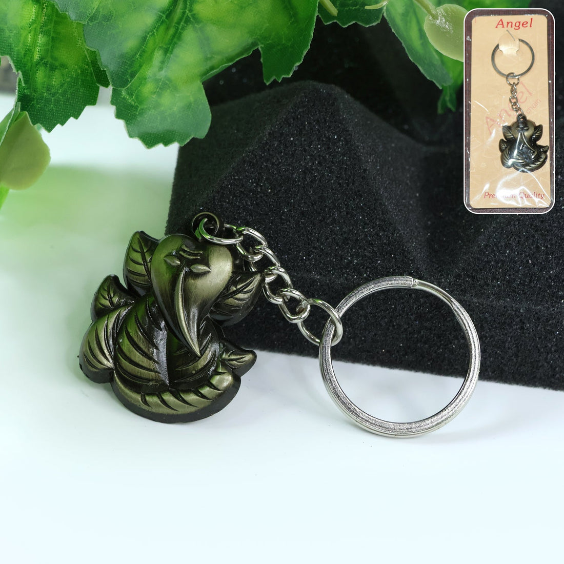 Ganesh Face Antique Black Metal Keychain (1 Pc)