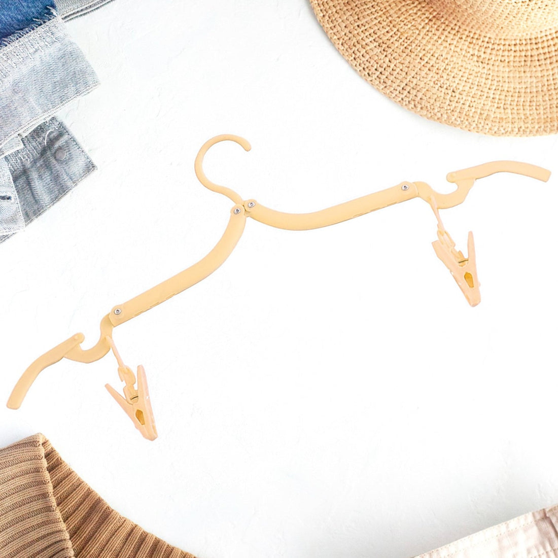 Folding Hanger with Clips for Clothes, Adjustable Hanger (1 Pc)