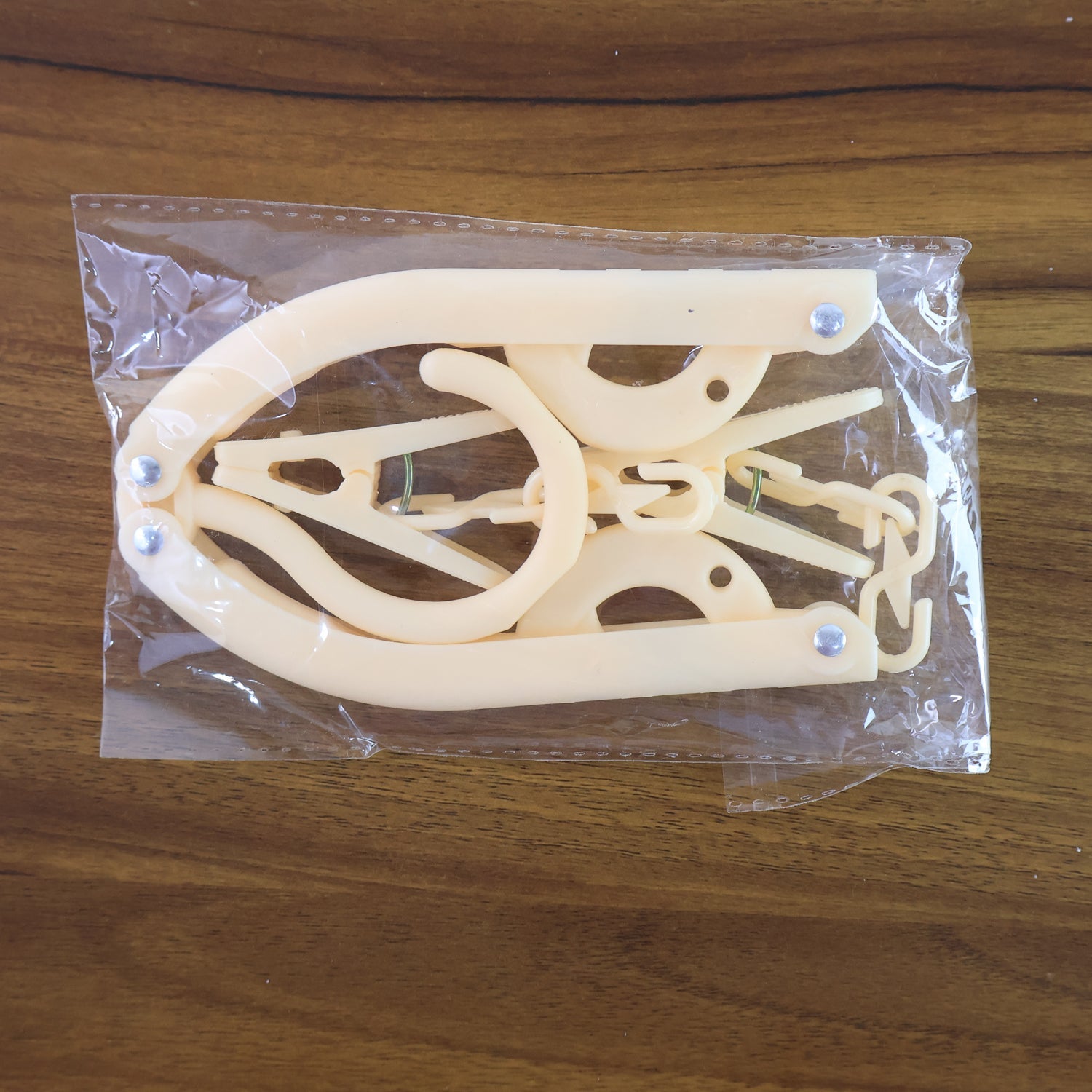 Folding Hanger with Clips for Clothes, Adjustable Hanger (1 Pc)