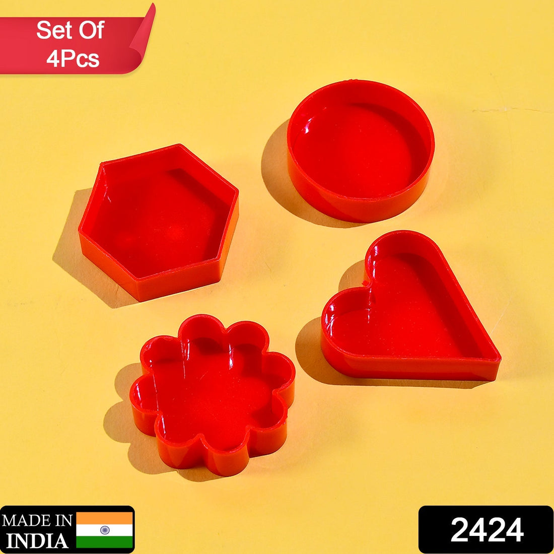 Set of 4 cookie cutters, perfect for baking heart, star shapes.