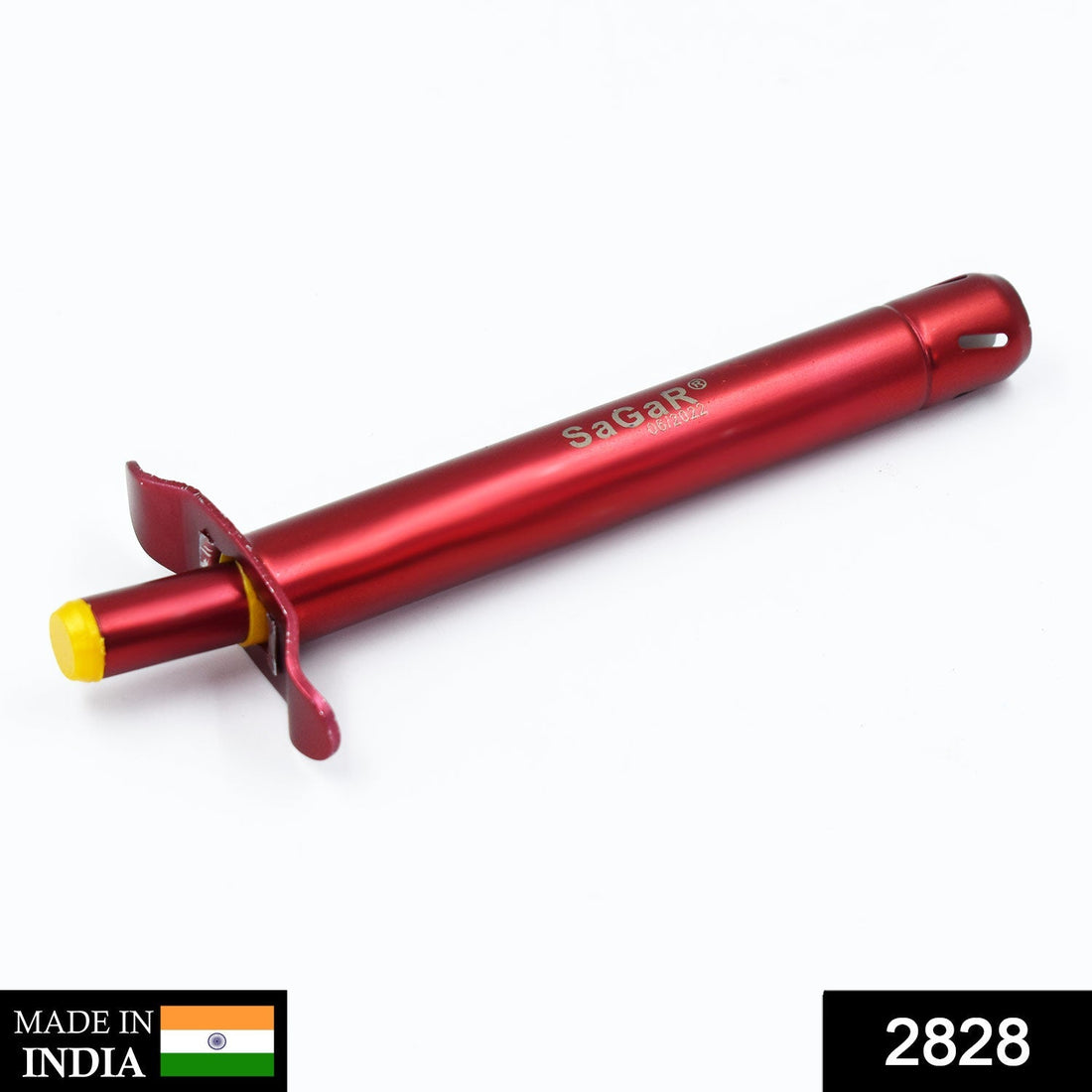 Gas lighter designed for long-lasting performance in everyday use.