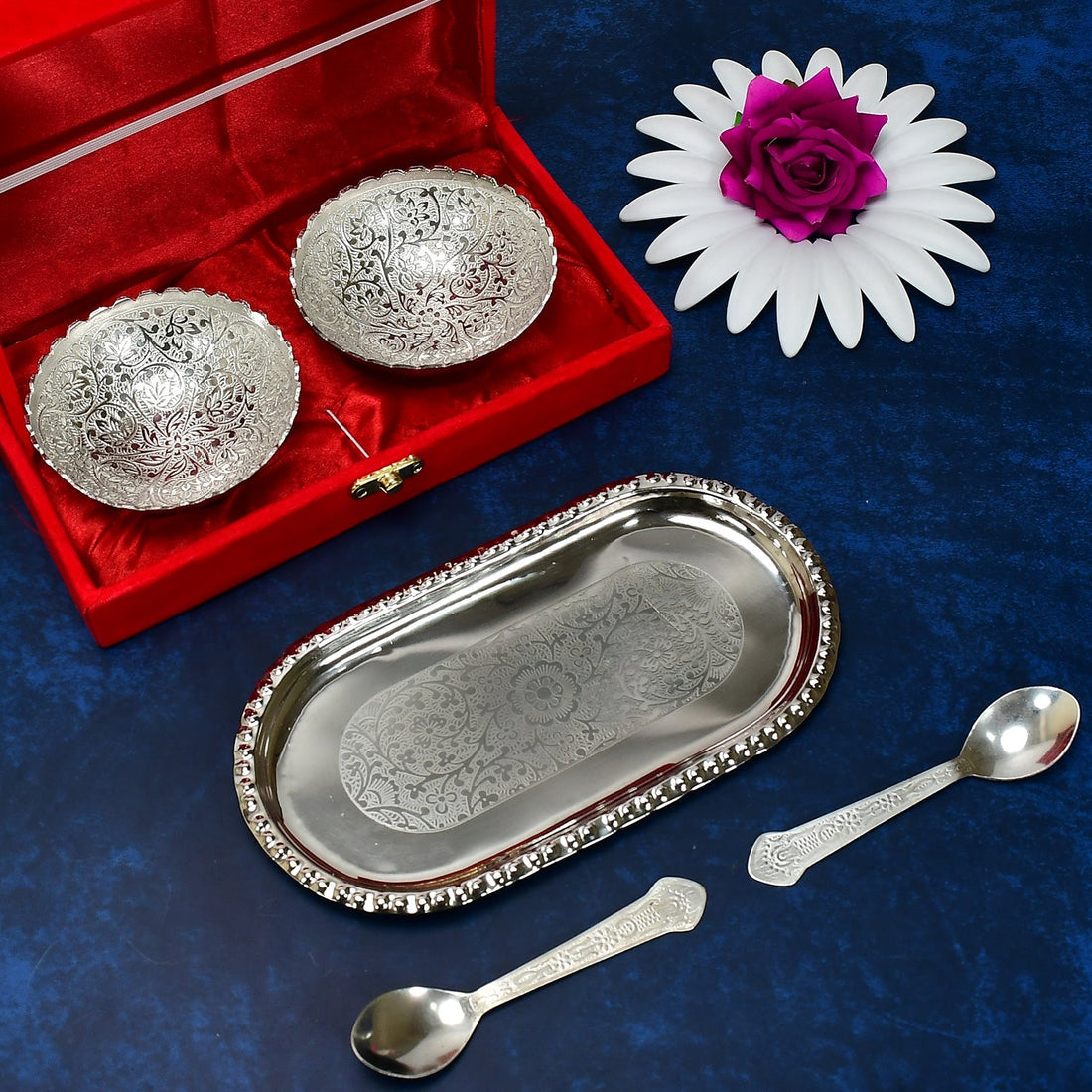 Two-bowl tray set with red velvet gift box.
