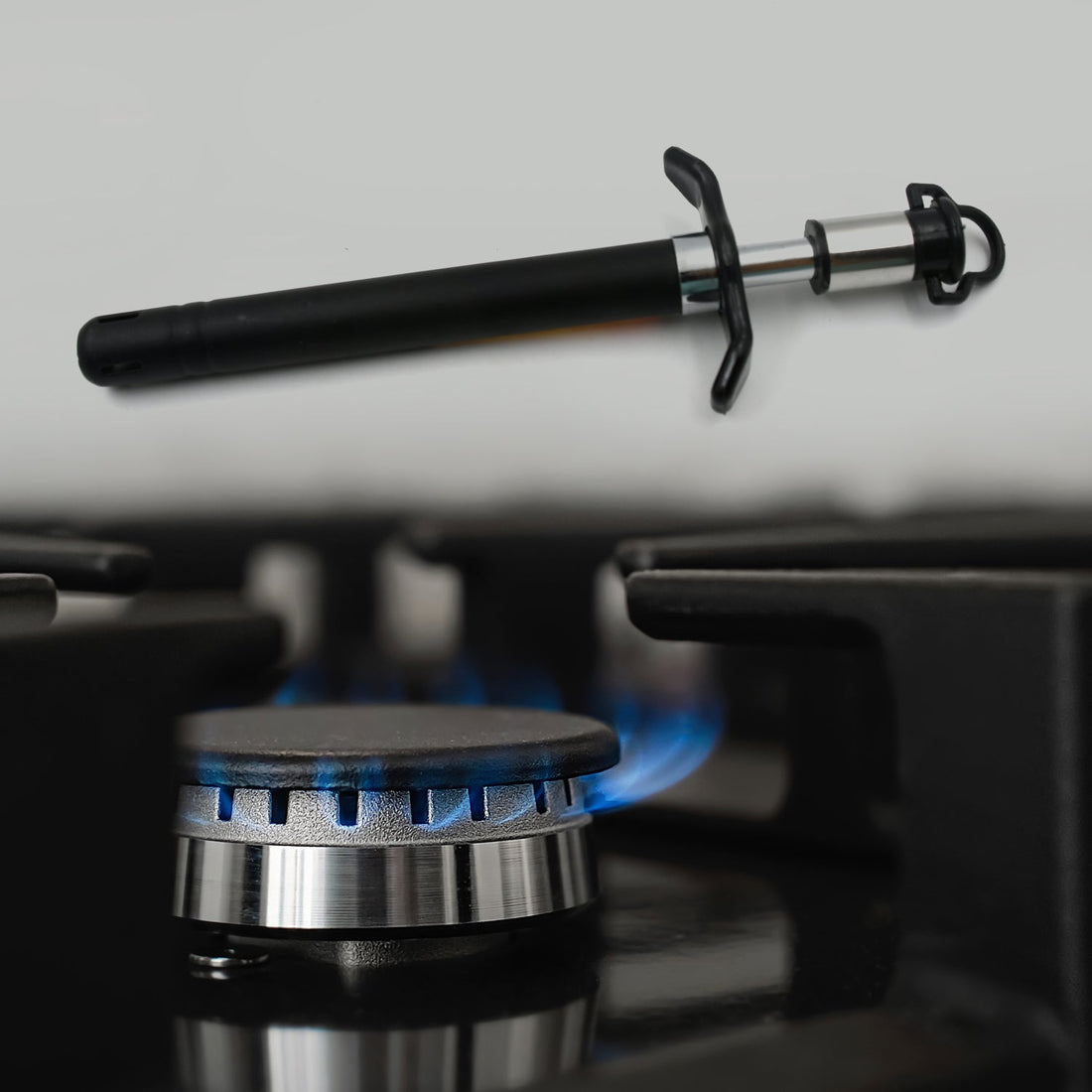 Stainless Steel Kitchen Gas Lighter - Durable, Long-Lasting for Stoves & Restaurants (1pc)