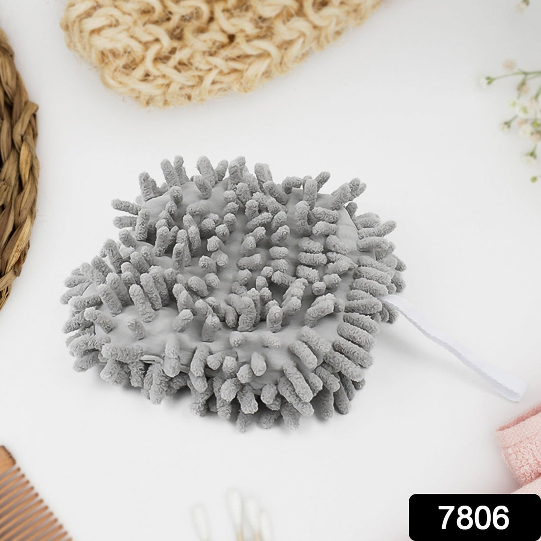Ultra absorbent microfiber towel for kitchen and bath