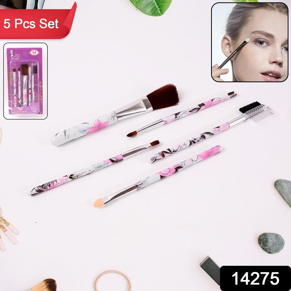 Decorative Floral Makeup Brushes