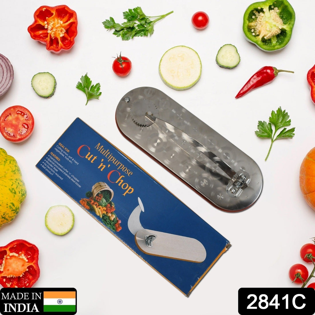Steel vegetable cutter with sharp blades