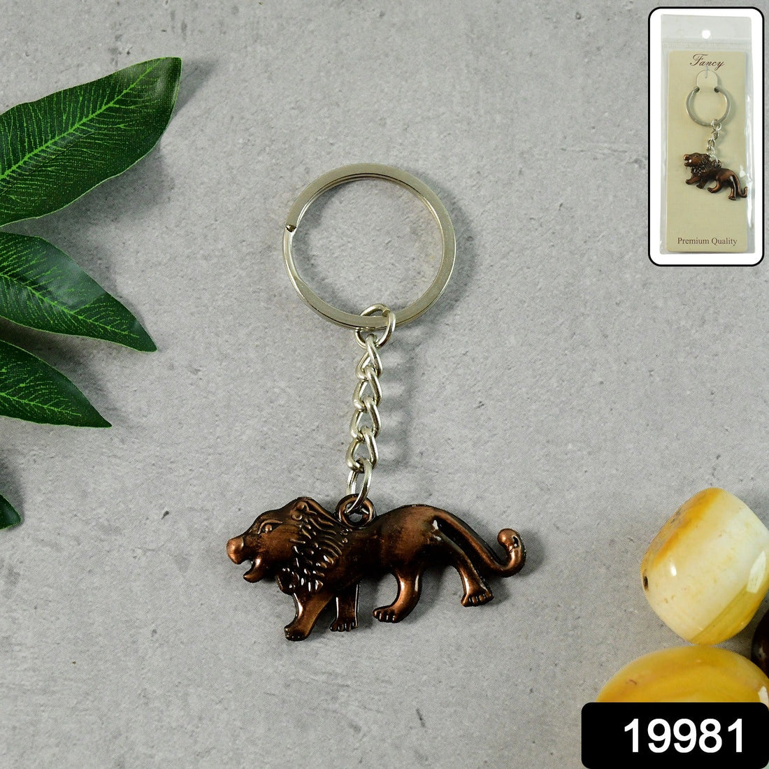 Elegant Walking Lion Metal Keychain (1 Pc)